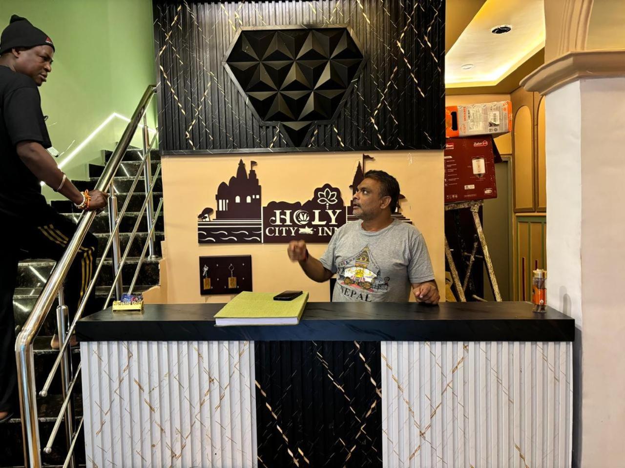 Holy City Inn Varanasi Dış mekan fotoğraf